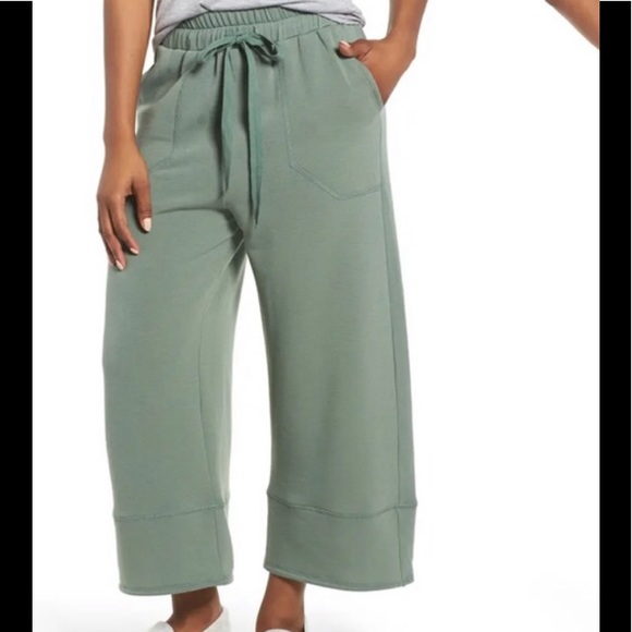 Caslon Pants - Caslon lounge cropped pants!